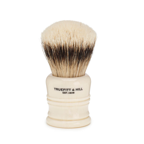 Load image into Gallery viewer, The Traveller Silvertip Shaving Brush
